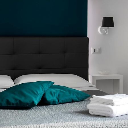 Aurora Luxury Rooms 나폴리 외부 사진