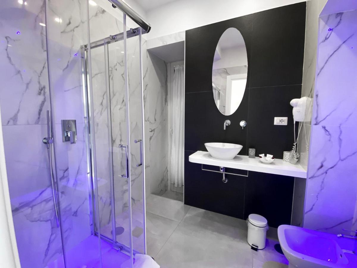 Aurora Luxury Rooms 나폴리 외부 사진
