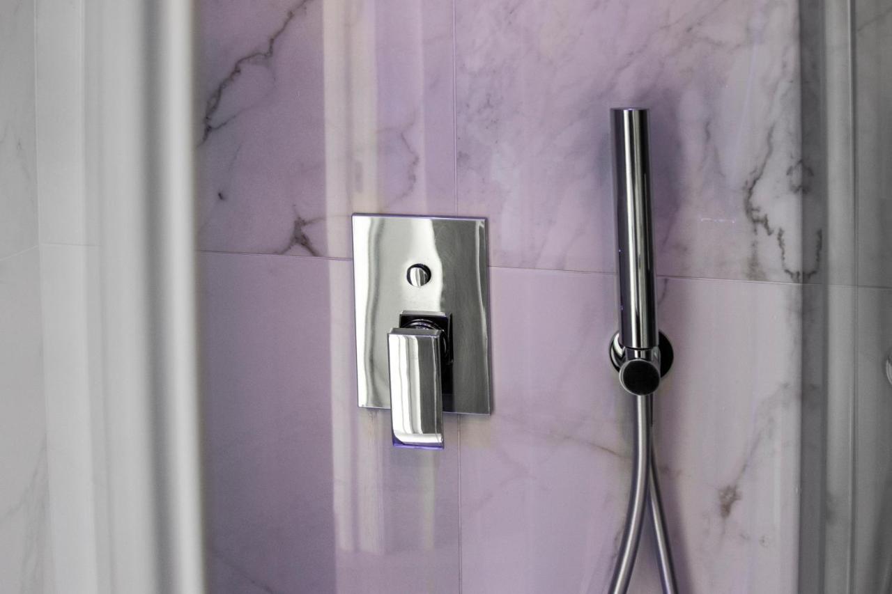 Aurora Luxury Rooms 나폴리 외부 사진