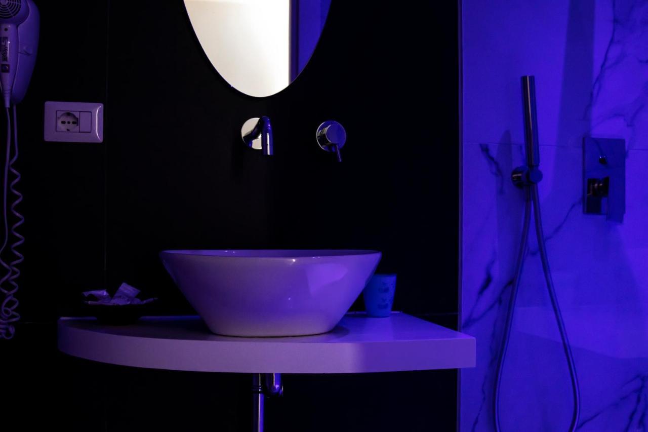 Aurora Luxury Rooms 나폴리 외부 사진